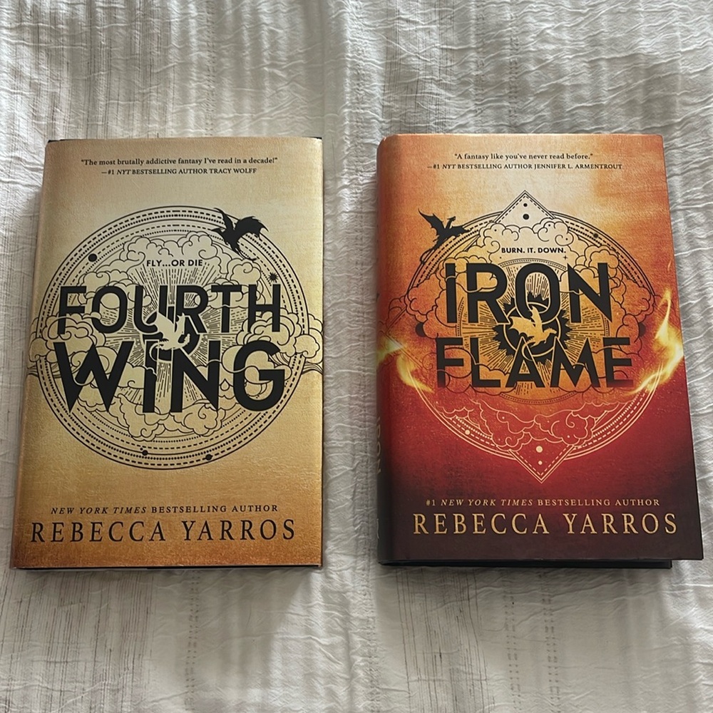 Hardcover Fourth Wing and Iron Flame